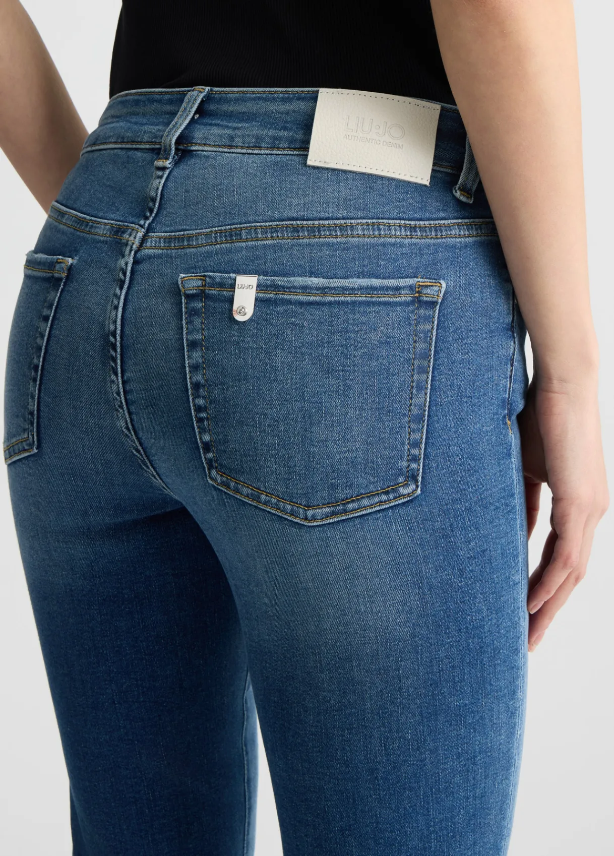 Liu Jo Jean évasé court|Femme Jeans Slim